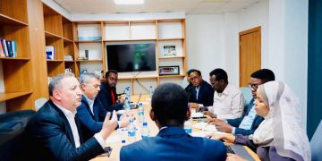 مباحثات لتعزيز الشفافية في إدارة ميناء مقديشو