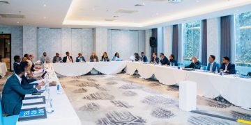 الاتصالات الوطنية تطلق اجتماعاً لكابلات الإنترنت البحرية