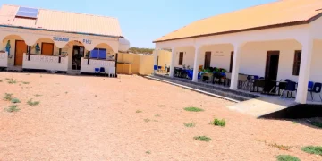 معلم يلقى مصرعه برصاص شرطي في نغال