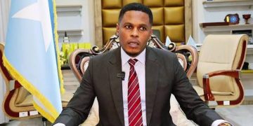 الحكومة الصومالية تجدد تمسكها بالحوار حول الانتخابات
