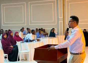 مديرية تعليم بنادر تستثمر في تأهيل المعلمين