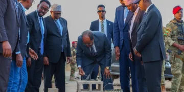 رئيس الجمهورية يطلق مشروع طريق حيوي لتعزيز تنمية بيدوا
