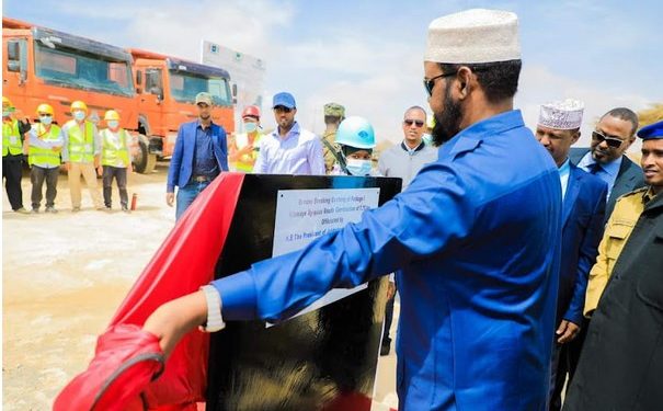 جوبالاند تطلق مشروع طريق استراتيجي لدعم كيسمايو