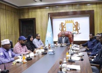 رئيس مجلس الشعب يفتح حوارًا مع نواب المعارضة