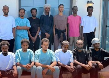 ليبيا تعلن ترحيل 14 مهاجرًا صوماليًا وسط تشديد الهجرة