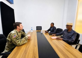 أفريكوم وإدارة شمال شرق تبحثان التعاون الأمني