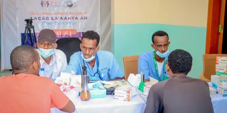 دالمر يقدم فحوصات طبية مجانية لنزلاء سجن مقديشو