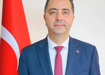 السفير التركي الجديد يباشر مهامه في الصومال